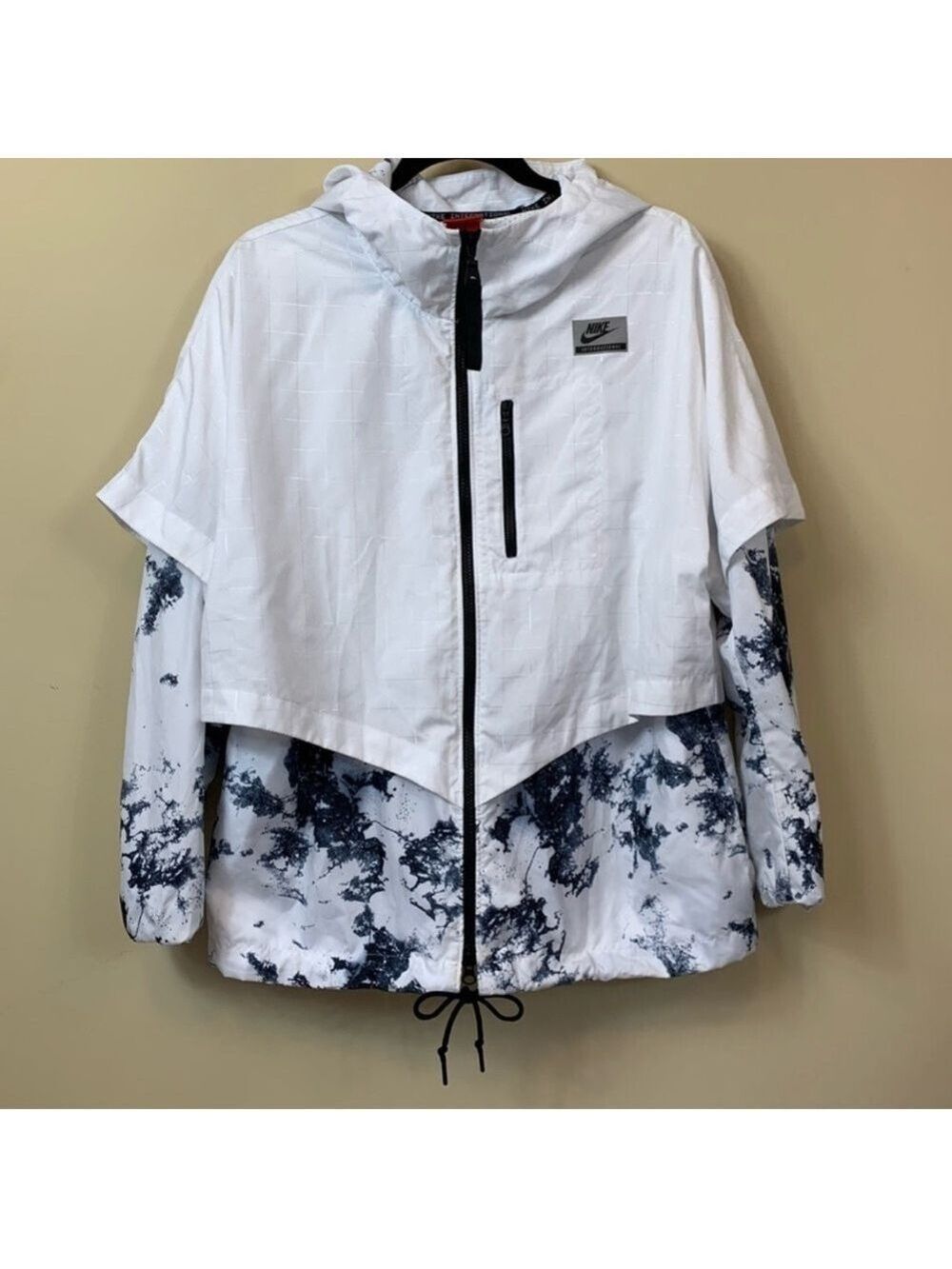 NIKE SPORTSWEAR INTERNATIONAL JACKET - Picture 3 of 6